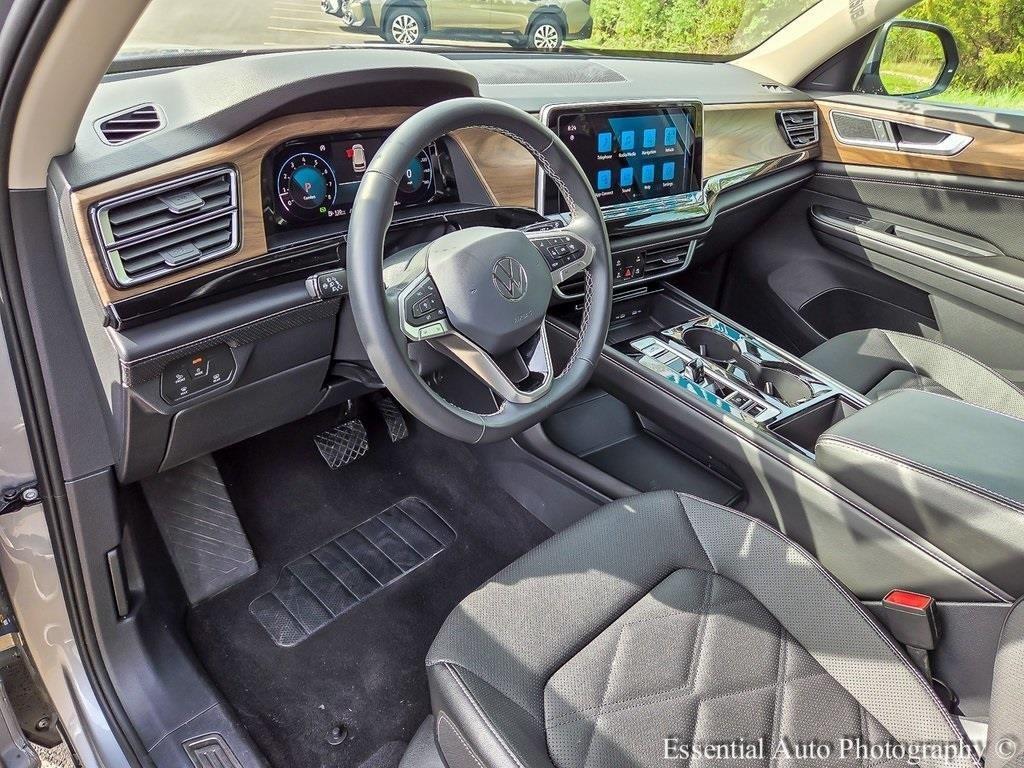 used 2024 Volkswagen Atlas car, priced at $32,995