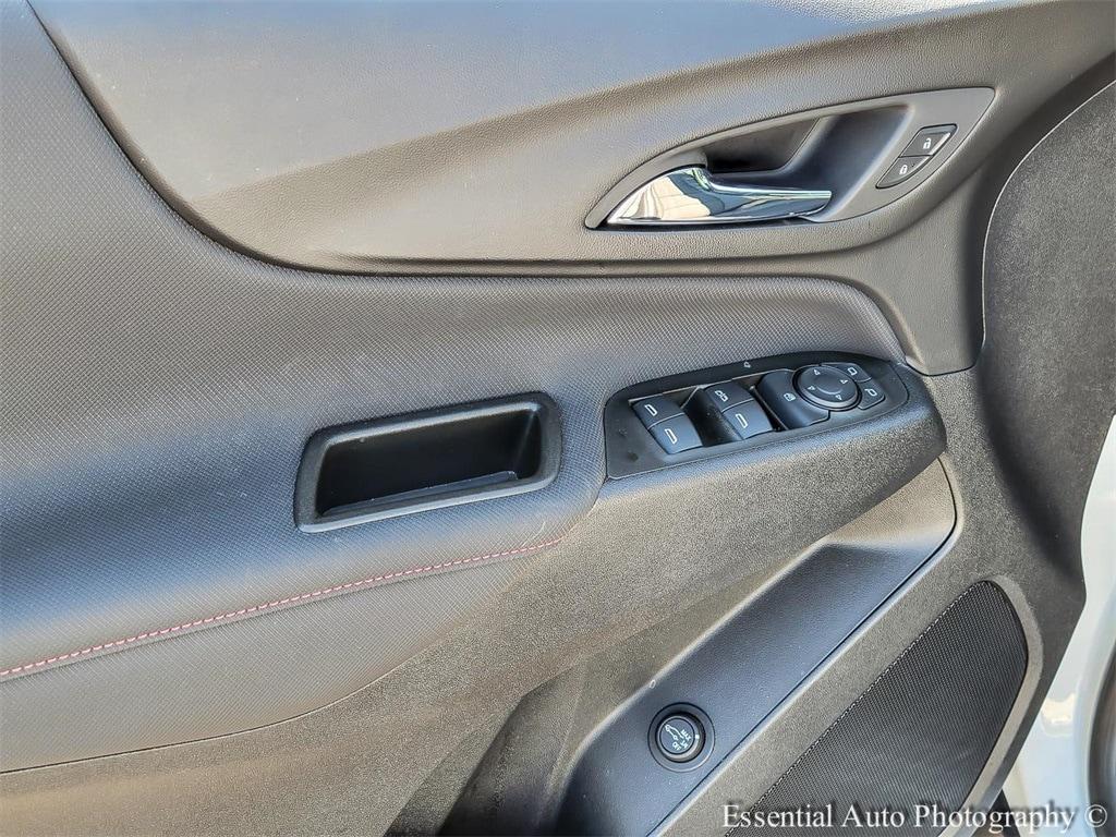used 2024 Chevrolet Equinox car, priced at $26,200