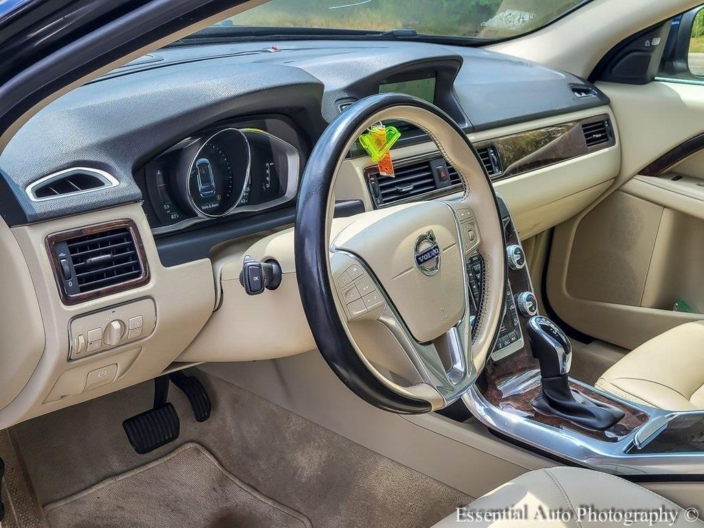 used 2016 Volvo XC70 car, priced at $16,995