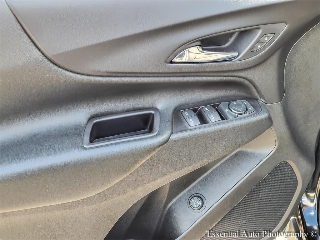 used 2020 Chevrolet Equinox car, priced at $17,500
