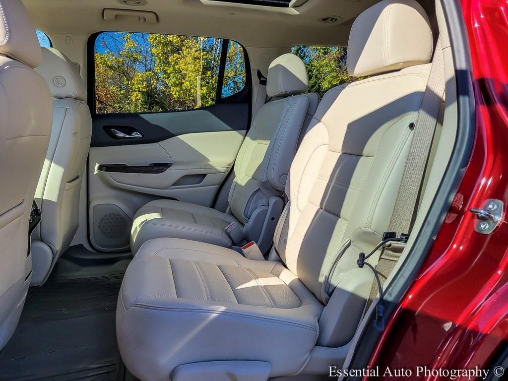 used 2021 GMC Acadia car, priced at $29,900