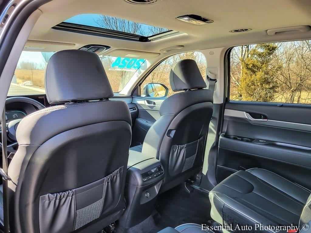 used 2024 Hyundai Palisade car, priced at $34,795
