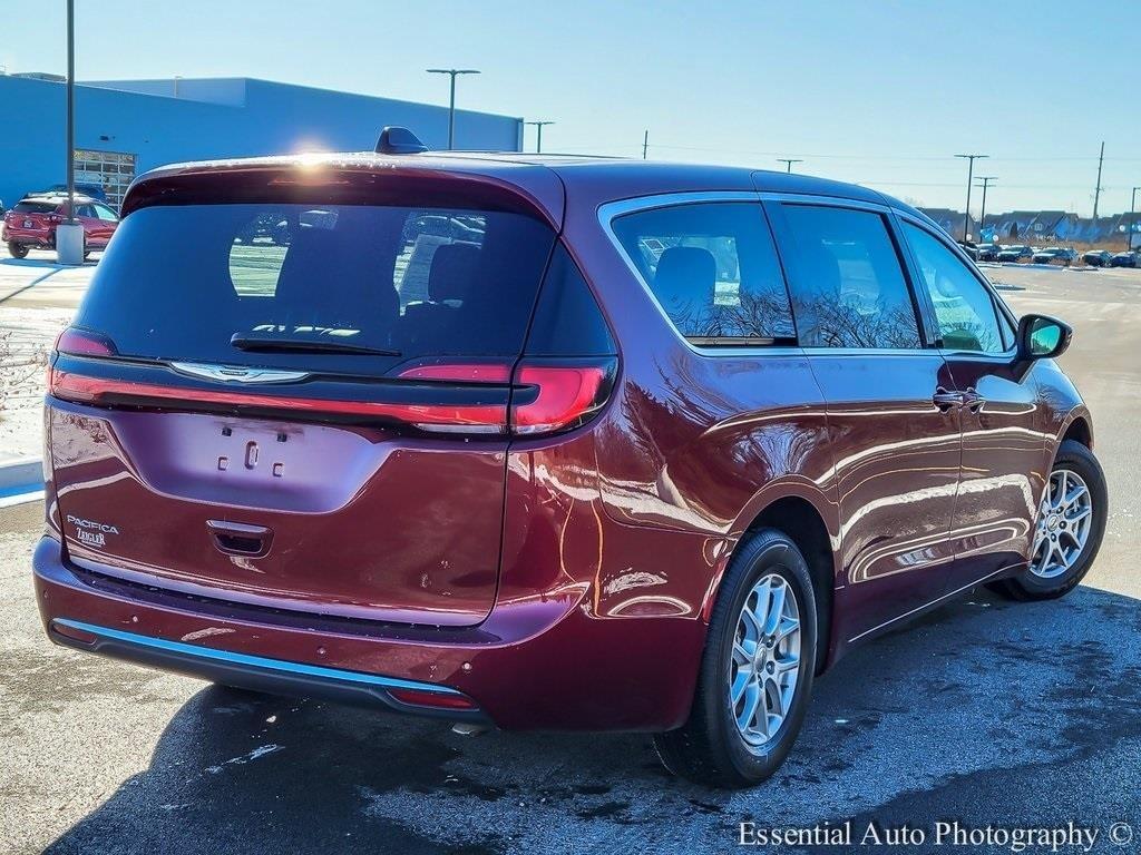 used 2023 Chrysler Pacifica car, priced at $25,995