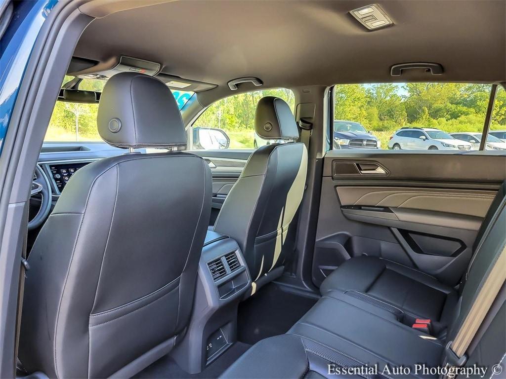 used 2021 Volkswagen Atlas Cross Sport car, priced at $21,800