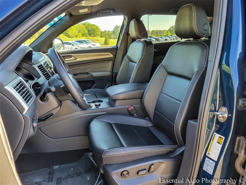 used 2021 Volkswagen Atlas Cross Sport car, priced at $24,600
