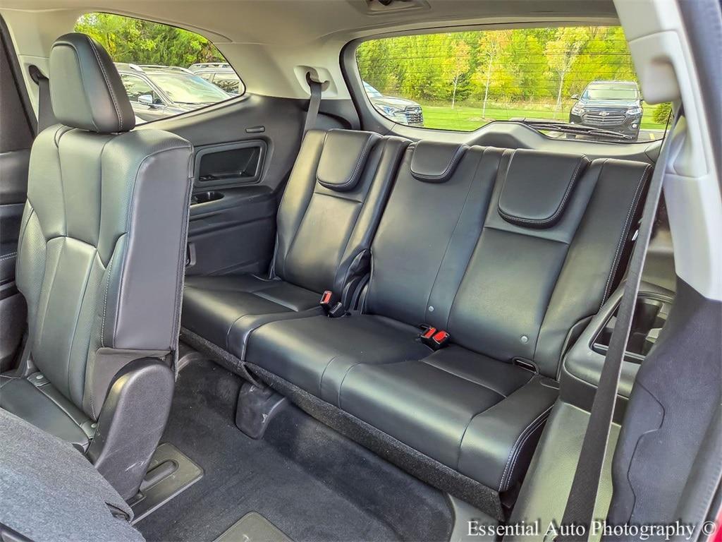 used 2021 Subaru Ascent car, priced at $23,000