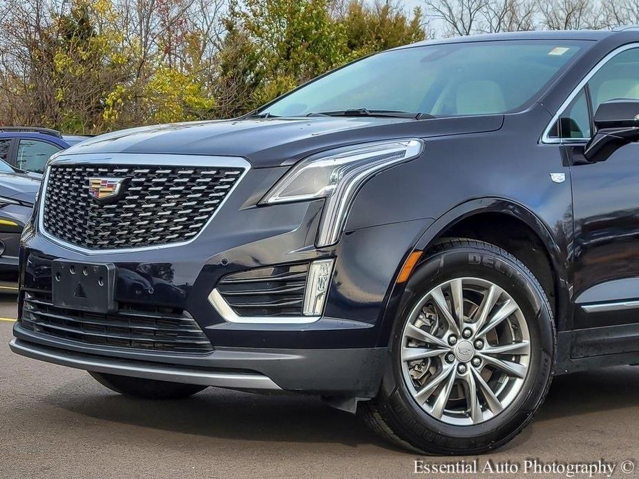 used 2022 Cadillac XT5 car, priced at $29,995