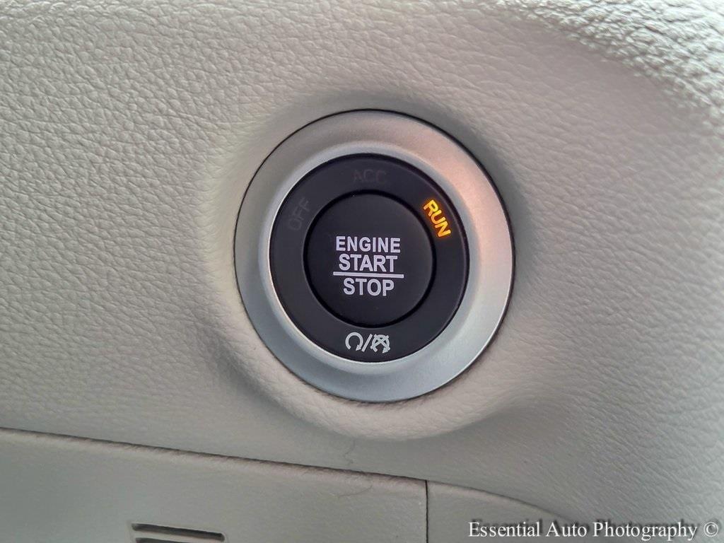 used 2024 Chrysler Pacifica car, priced at $36,195