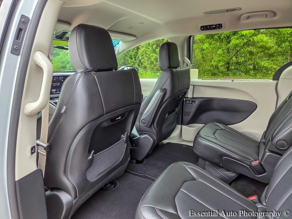 used 2024 Chrysler Pacifica car, priced at $36,195