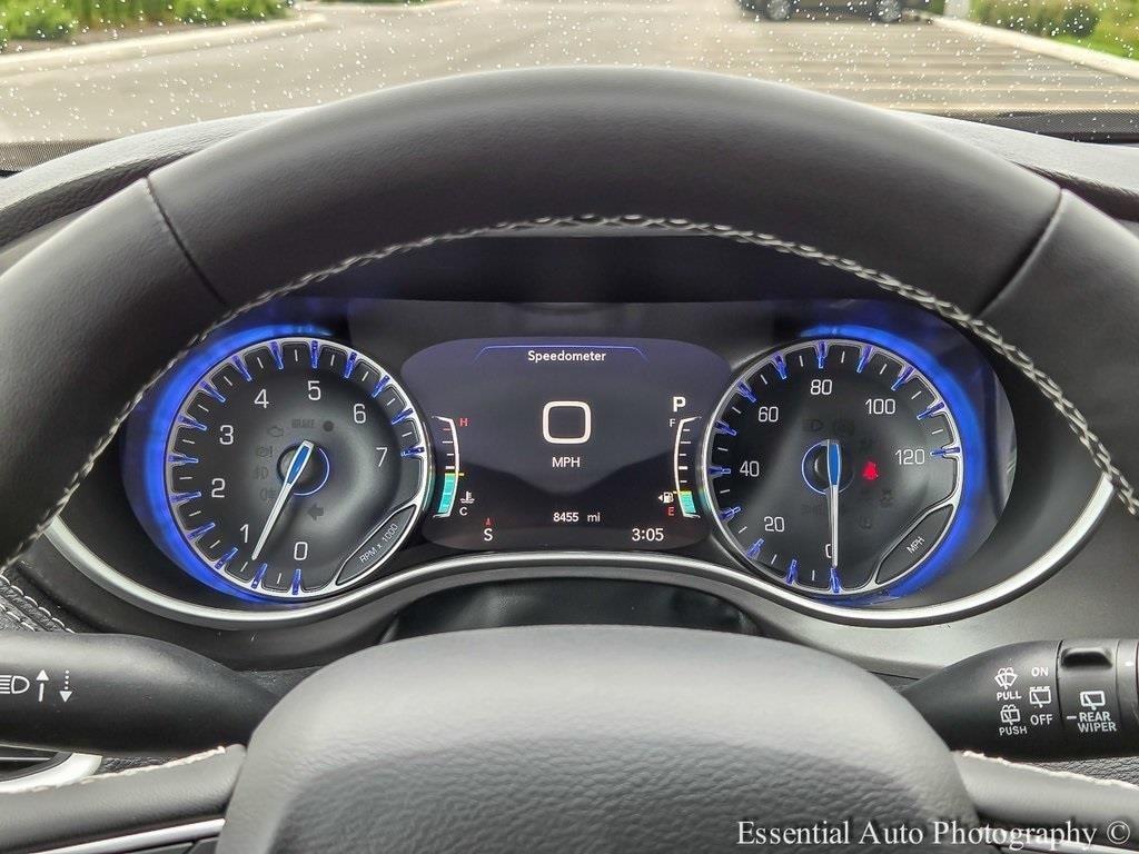 used 2024 Chrysler Pacifica car, priced at $36,195