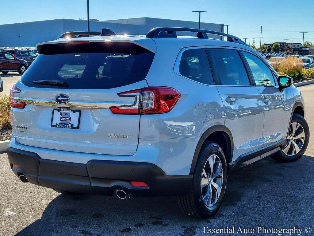 used 2025 Subaru Ascent car, priced at $37,900