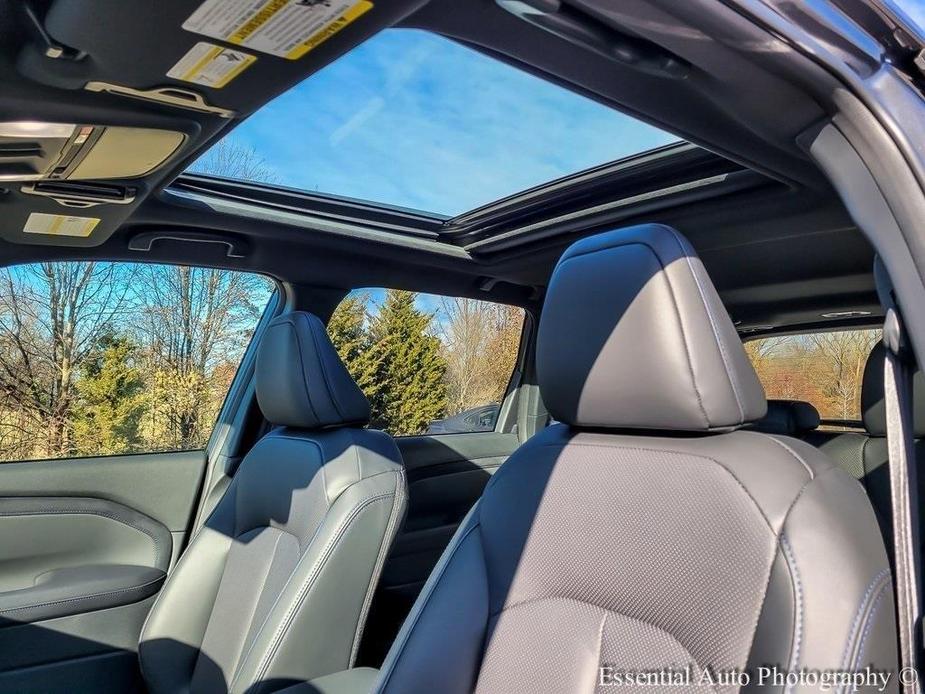 new 2025 Subaru Forester car, priced at $37,017