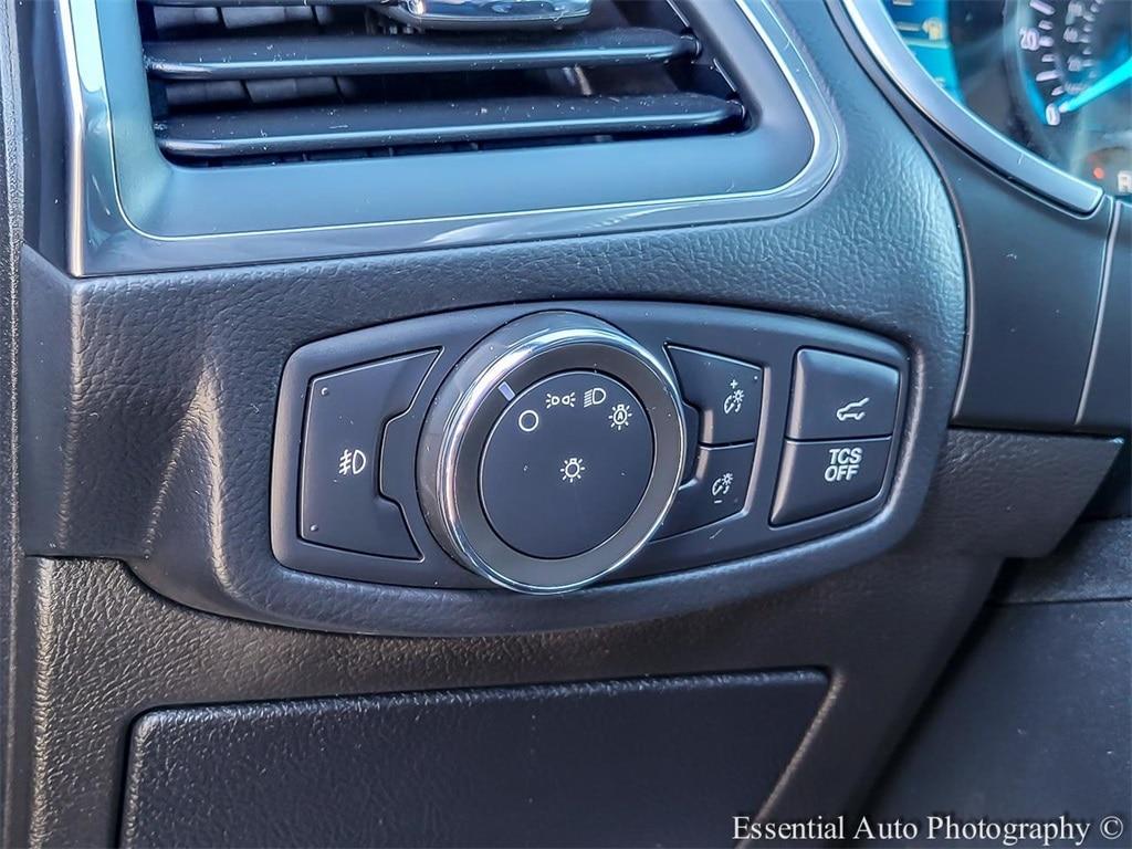 used 2020 Ford Edge car, priced at $17,500