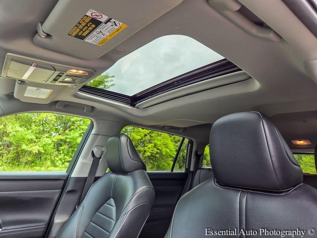 used 2023 Toyota Highlander car, priced at $37,800