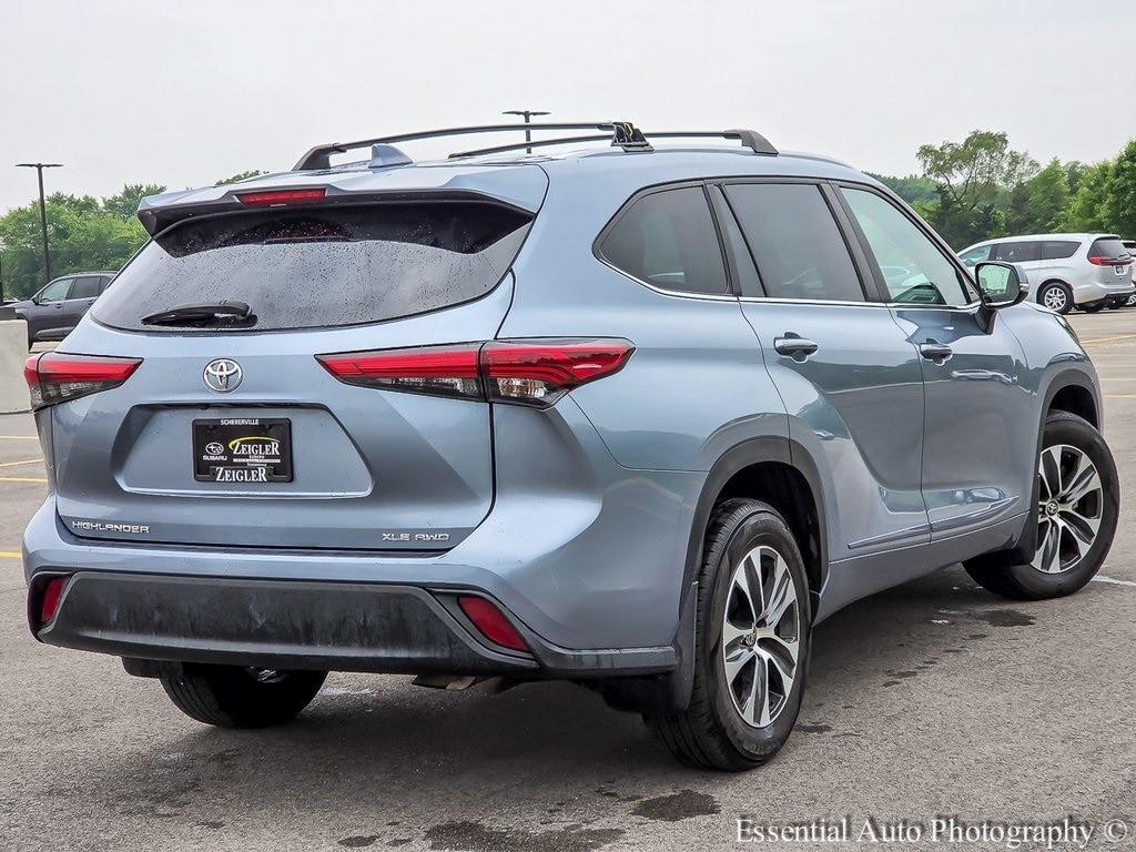 used 2023 Toyota Highlander car, priced at $40,695