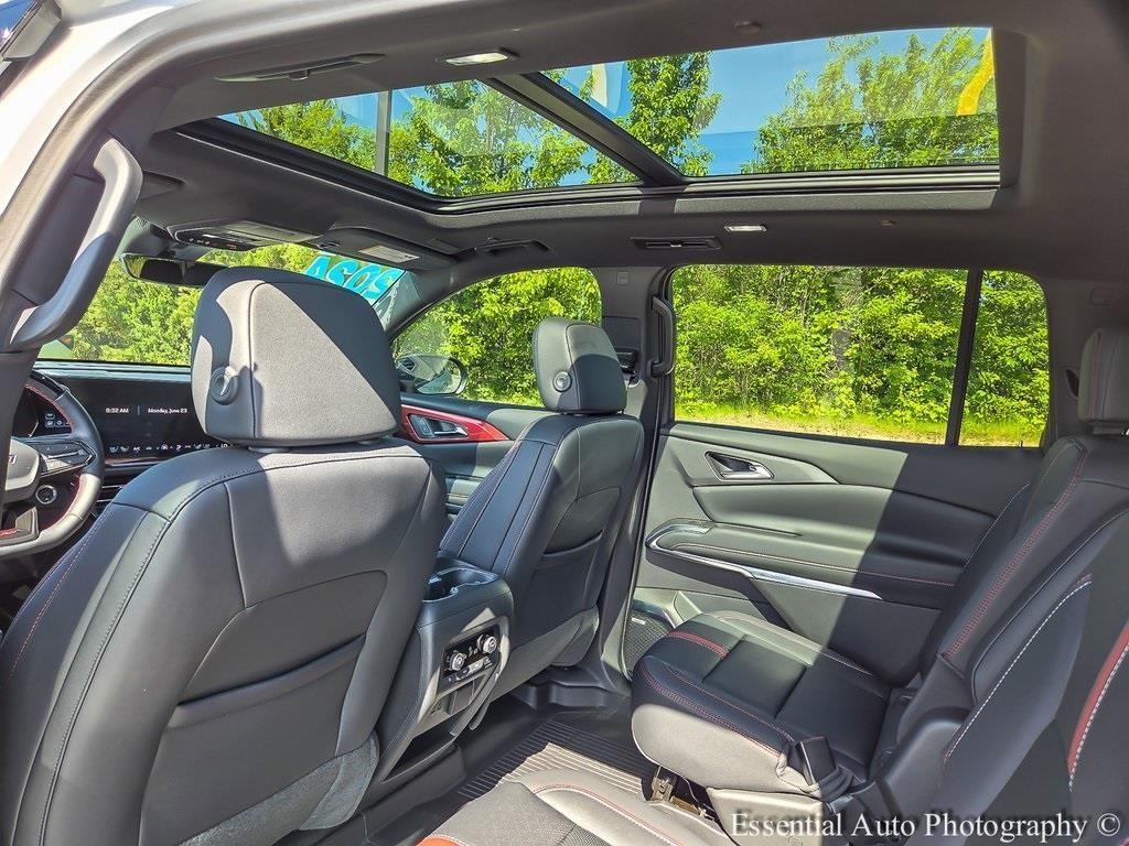 used 2024 Chevrolet Traverse car, priced at $51,715