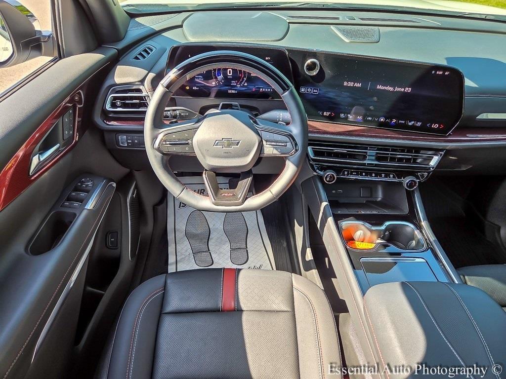 used 2024 Chevrolet Traverse car, priced at $51,715