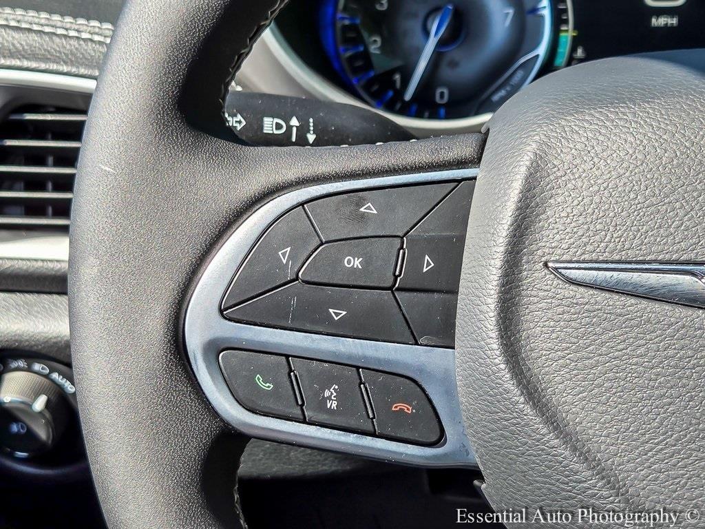 used 2025 Chrysler Pacifica car, priced at $38,995