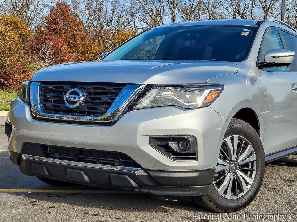 used 2017 Nissan Pathfinder car, priced at $13,100