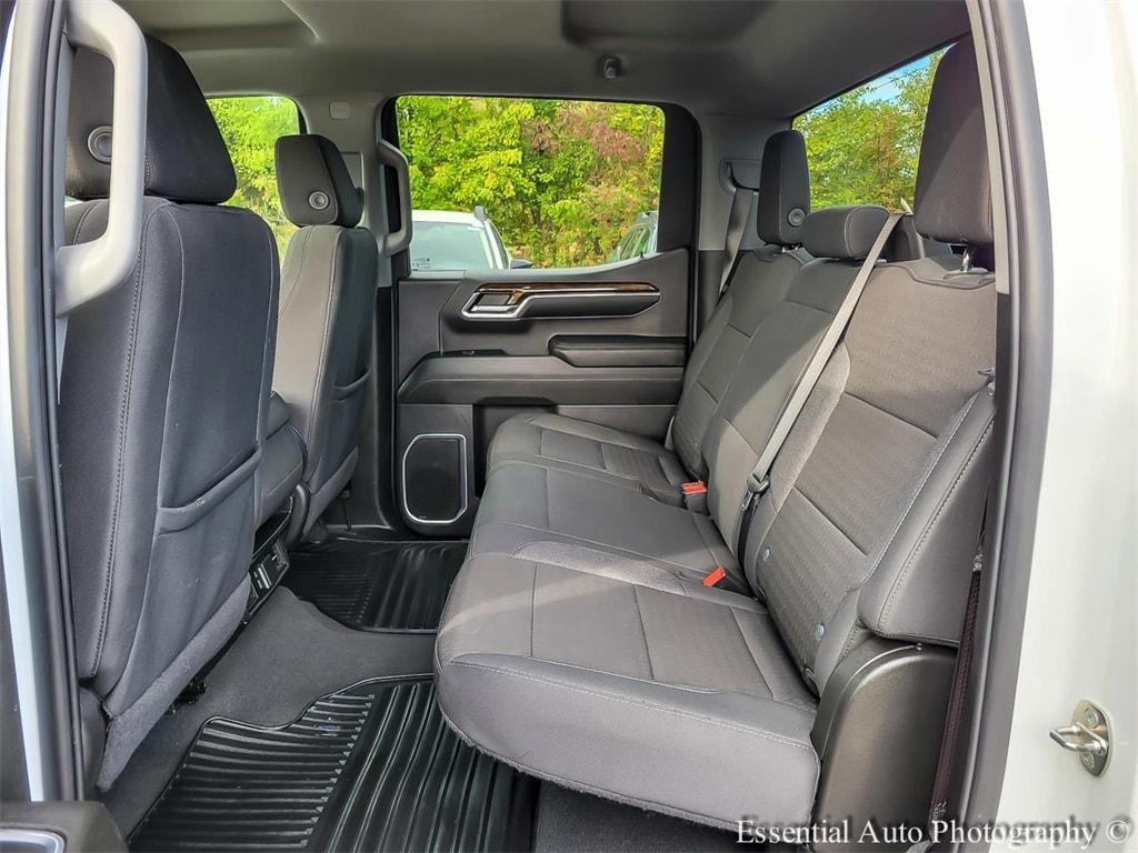 used 2024 GMC Sierra 1500 car, priced at $38,000