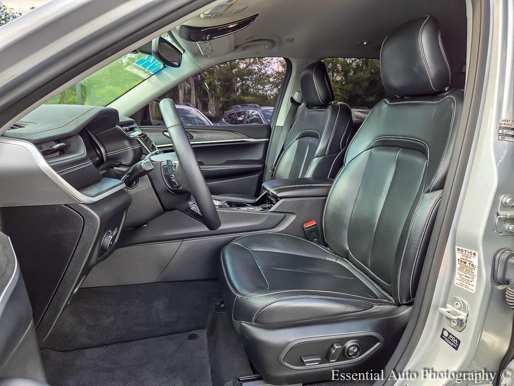 used 2022 Jeep Grand Cherokee L car, priced at $29,600