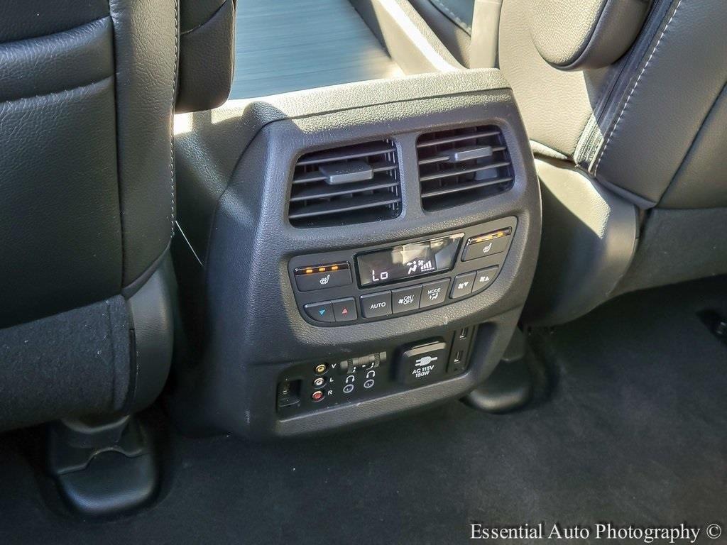 used 2018 Honda Pilot car, priced at $25,100