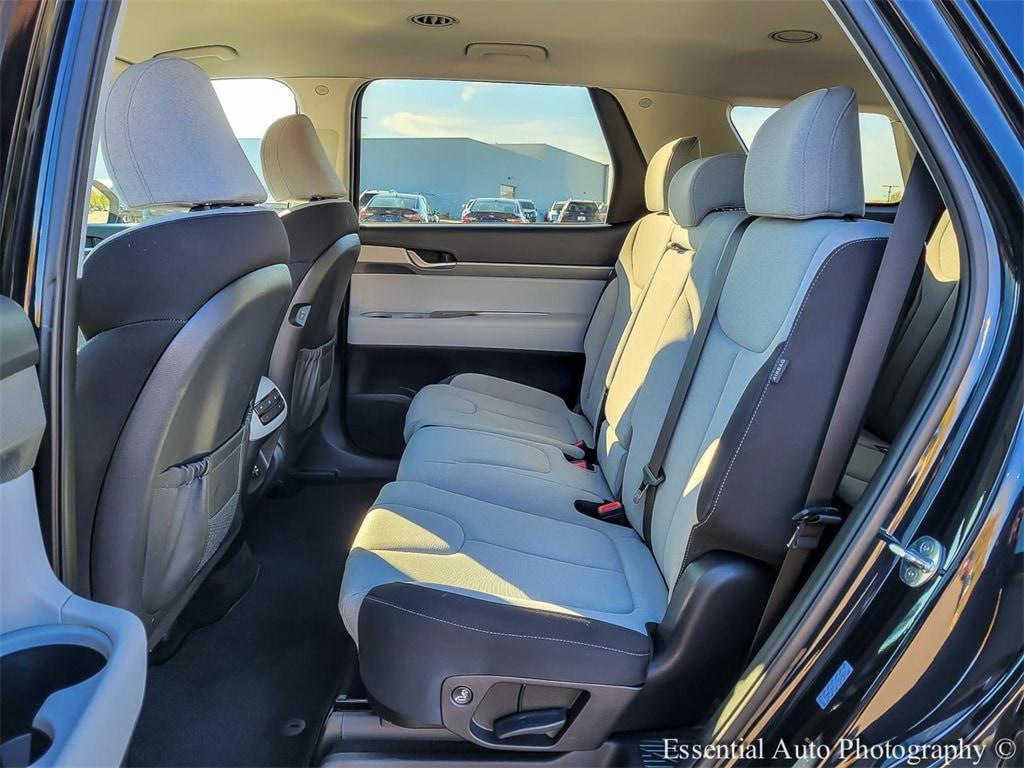 used 2023 Hyundai Palisade car, priced at $32,000