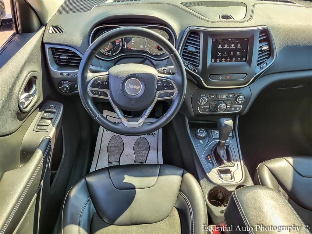 used 2019 Jeep Cherokee car, priced at $14,800