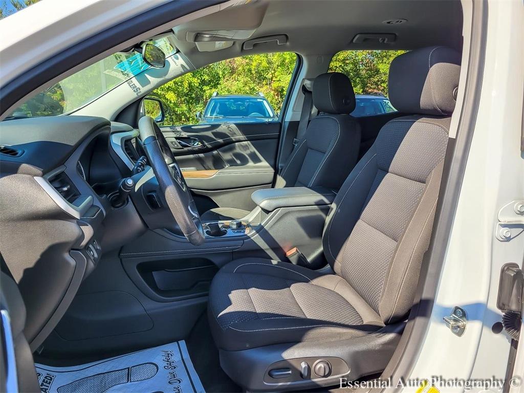 used 2023 GMC Acadia car, priced at $25,400