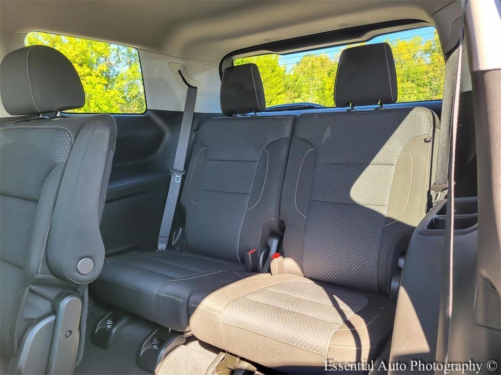 used 2023 GMC Acadia car, priced at $25,400