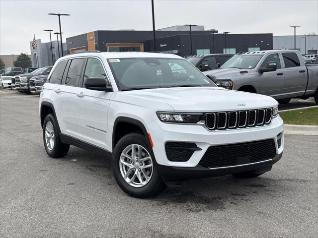 new 2025 Jeep Grand Cherokee car, priced at $34,580