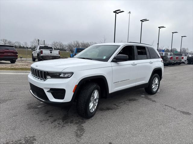 new 2025 Jeep Grand Cherokee car, priced at $34,580