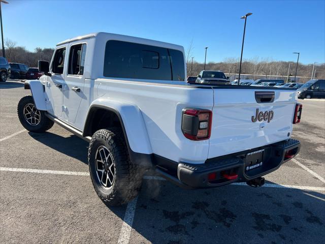 new 2024 Jeep Gladiator car, priced at $57,390