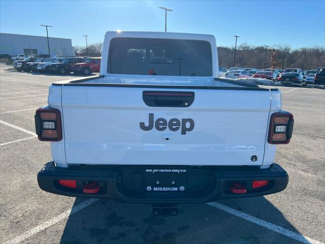 new 2024 Jeep Gladiator car, priced at $57,390