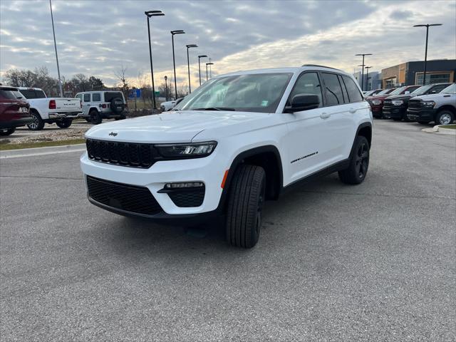 new 2025 Jeep Grand Cherokee car, priced at $47,435