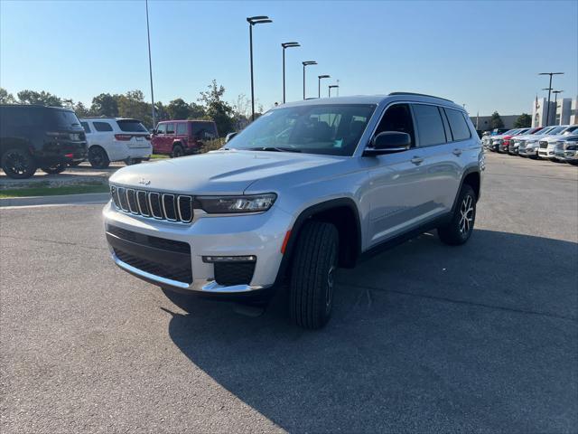 new 2025 Jeep Grand Cherokee L car, priced at $43,795