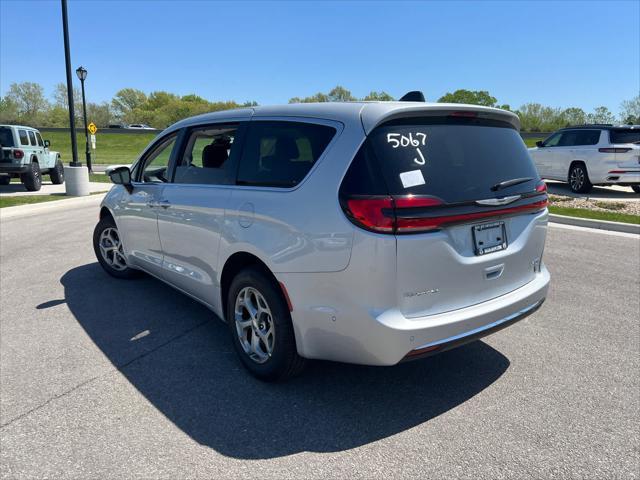 new 2024 Chrysler Pacifica car, priced at $50,560