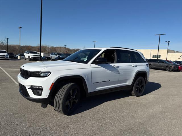 new 2025 Jeep Grand Cherokee car, priced at $49,365