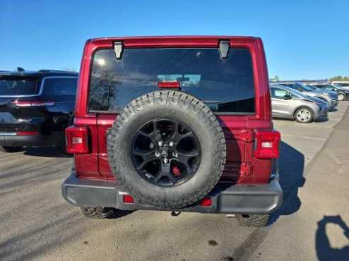 used 2022 Jeep Wrangler car, priced at $35,386