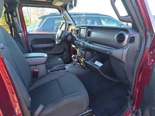 used 2022 Jeep Wrangler car, priced at $35,386