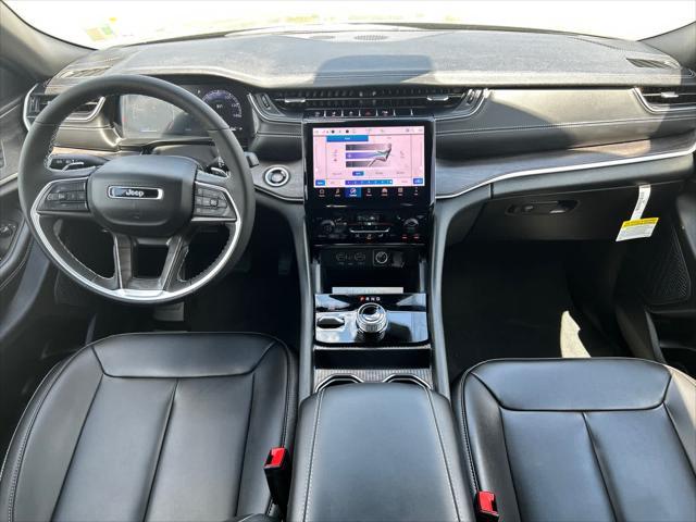 new 2025 Jeep Grand Cherokee L car, priced at $48,662