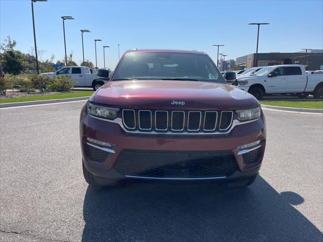 new 2025 Jeep Grand Cherokee car, priced at $41,295