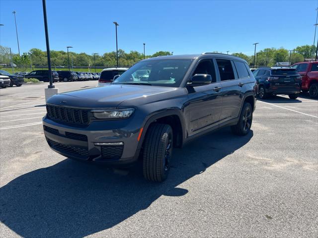 new 2024 Jeep Grand Cherokee L car, priced at $42,020