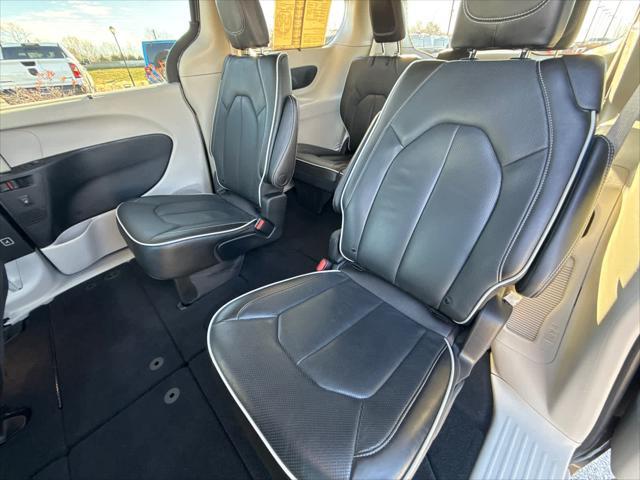 used 2022 Chrysler Pacifica car, priced at $37,550