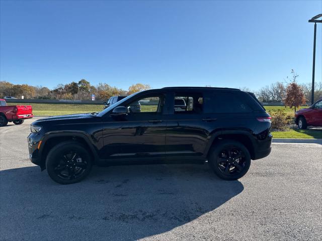 used 2023 Jeep Grand Cherokee car, priced at $30,990