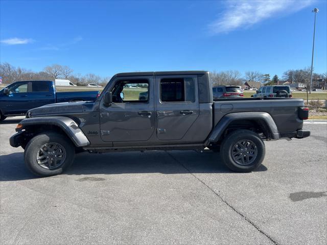 new 2024 Jeep Gladiator car, priced at $38,350