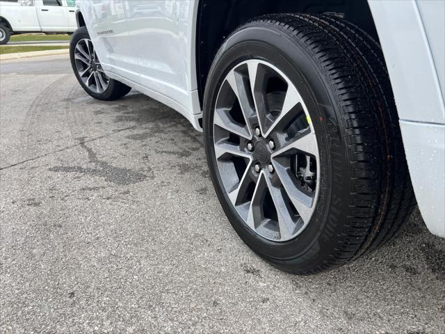 new 2025 Jeep Grand Cherokee L car, priced at $58,570