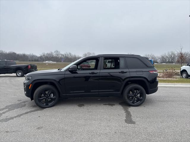 new 2025 Jeep Grand Cherokee car, priced at $49,960