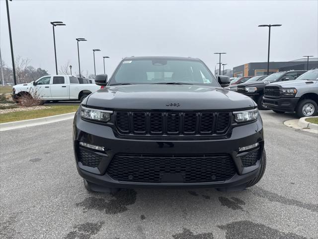 new 2025 Jeep Grand Cherokee car, priced at $49,960