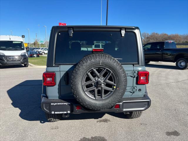 new 2025 Jeep Wrangler car, priced at $40,570